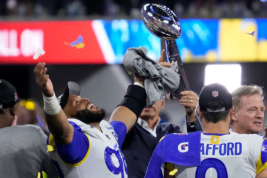 Los Angeles Rams conquistaron este domingo el segundo campeonato de la NFL de su historia al vencer 23-20 a los Cincinnati Bengals en el Super Bowl LVI. (AP)