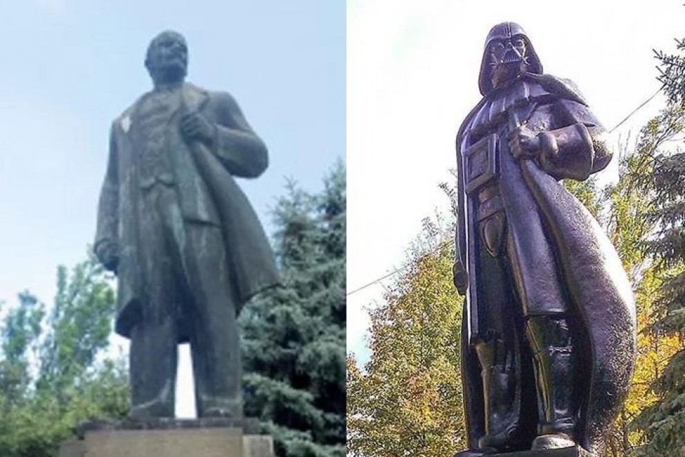 La estatua de Lenin sustituida por otra de Darth Vader en la ciudad de Odesa. — Ferran Barber