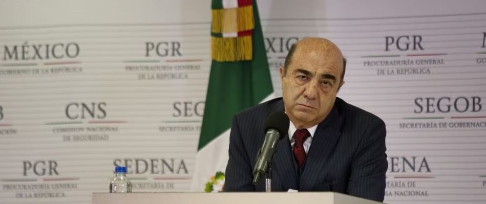 Jesés Murillo Karam escucha una pregunta en una conferencia de prensa en Ciudad de México, el 7 de noviembre de 2014. SUSANA GONZALEZ (BLOOMBERG)