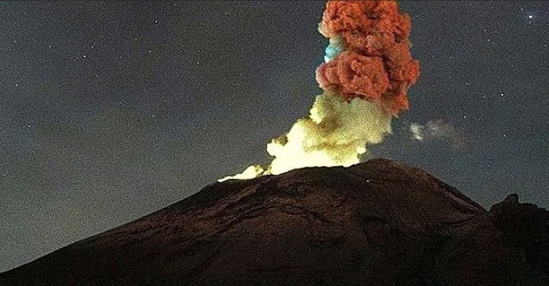 El volcán Popocatépetl registra explosiones moderadas. (Foto: CENAPRED)