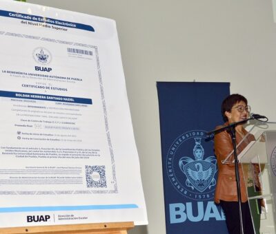 La BUAP presentó el certificado de estudios electrónico del nivel medio superior. (Foto: BUAP)