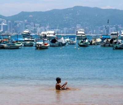 Al menos 18 playas de país no son aptas para bañistas debido a su alta contaminación. Foto Cuartoscuro