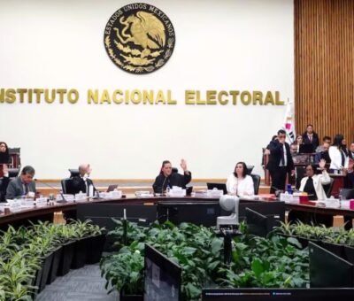 Consejeros del Instituto Nacional Electoral durante la sesión extraordinaria de este viernes, en Ciudad de México. Rogelio Morales Ponce (Cuartoscuro)