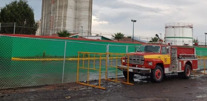 Cebaderos retiran plantones en Puebla e Hidalgo y buscan llegar a acuerdo con HeinekenPlanta de Heineken en Lara de Grajales. Foto: @Javier_AquinoL