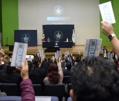 Por unanimidad aprueba Consejo Universitario Tercer Informe de Labores de la Rectora María Lilia Cedillo