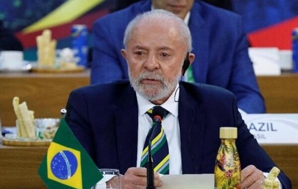 El presidente de Brasil, Lula da Silva durante la primera sesión de la reunión del G-20, en Río de Janeiro. Foto AFP