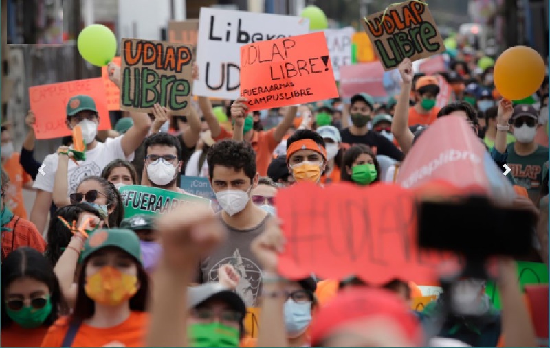 Protestan estudiantes de la UDLAP. Agencia Enfoque