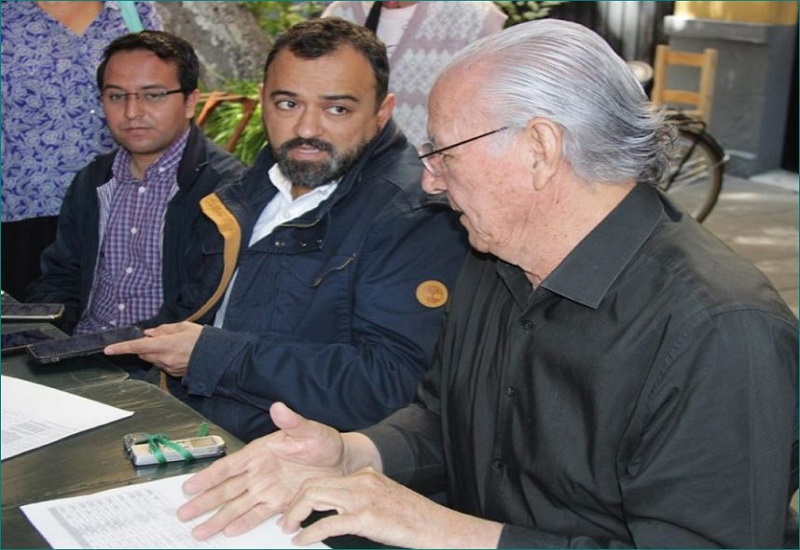 Francisco Castillo Montemayor, (der.) exdirector del Sistema Operador de los Servicios de Agua Potable y Alcantarillado de Puebla (SOAPAP) (especial)