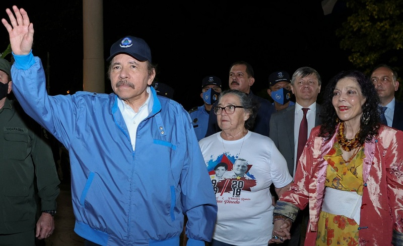 Daniel Ortega durante la conmemoración del 45 aniversario de la muerte de uno de los fundadores de la guerrilla del Frente Sandinista de Liberación Nacional (FSLN) en Managua, el pasado 8 de noviembre. Foto AFP