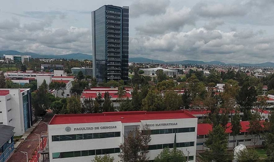 Torre de Rectoría BUAP (Especial)