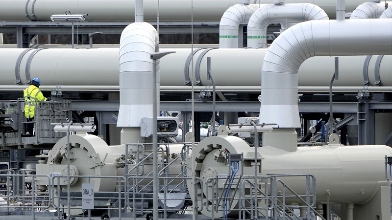 Vista de la infraestructura sin uso del gasoducto Nord Stream 2, que conecta Rusia con Alemania. Foto: AP | Vídeo: P. ORTIZ