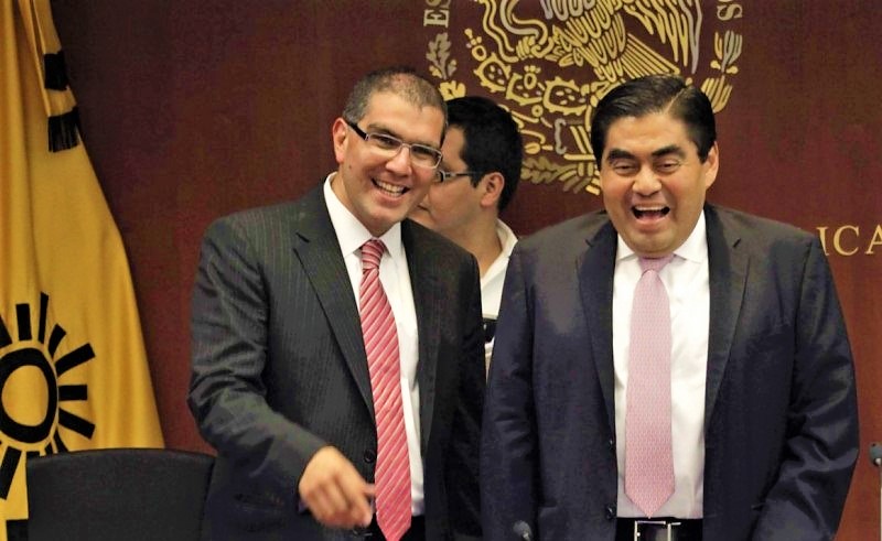 En el "río revuelto de la la fundación MSJ" la ambición desmedida de los "ex perredistas" sólo acarreó un mayor caos. (Archivo) 