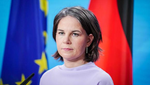 La ministra de Relaciones Exteriores de Alemania, Annalena Baerbock, da una conferencia de prensa conjunta en el Ministerio de Relaciones Exteriores de Berlín. (Foto: Kay Nietfeld / PISCINA / AFP).