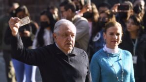 El presidente y su esposa este domingo. Foto: Octavio Gómez.