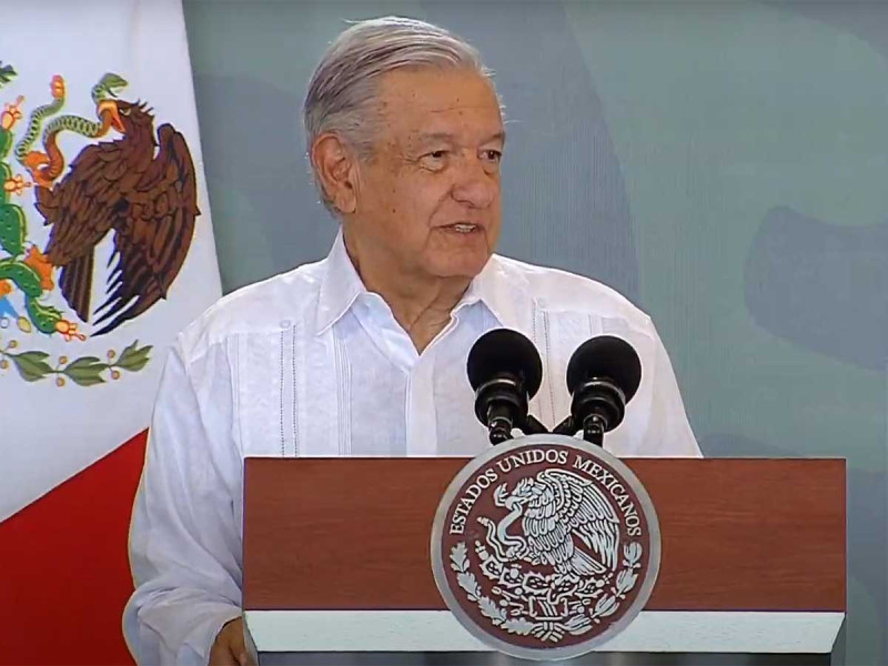 López Obrador recordó que cuando era opositor los gobiernos locales intentaban frenar sus marchas. Foto: Especial