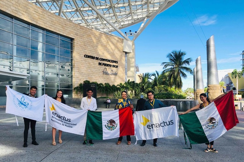 El proyecto CPlantae de estudiantes de la BUAP obtuvo el primer lugar a nivel mundial en la competencia 1 Race 4 Oceans (1R4O), en la Enactus World Cup 2022, celebrada en San Juan, Puerto Rico. (Especial)
