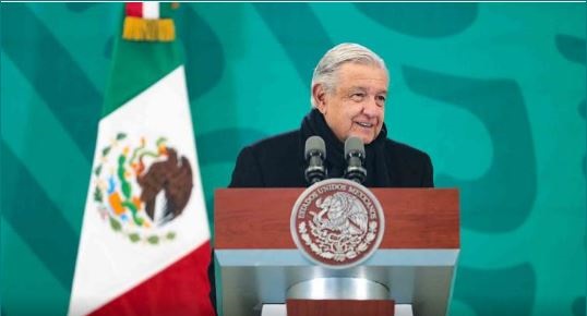 No quiero entregar jefatura de Alianza a un gobierno espurio: AMLO. (Especial)