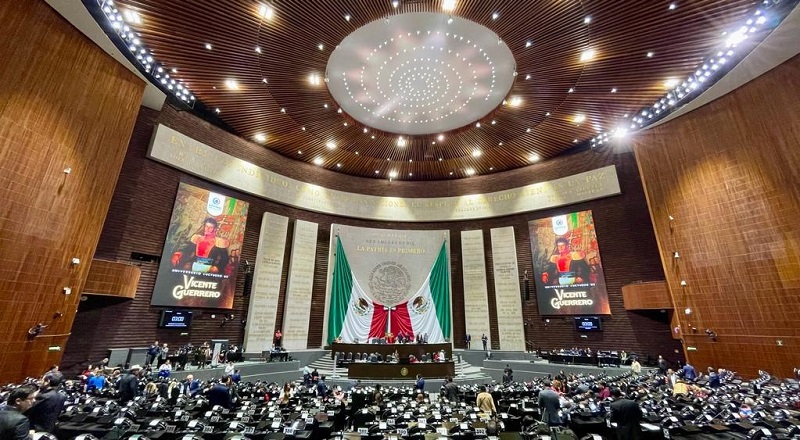 Sesión en la Cámara de Diputados, en la Ciudad de México, el 14 de febrero de 2023. Foto Roberto García Ortiz