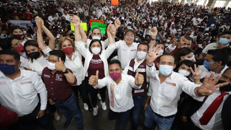 Nueva oleada de priistas y panistas hacia Morena en Puebla. La llegada de los "ex". Foto: Especial