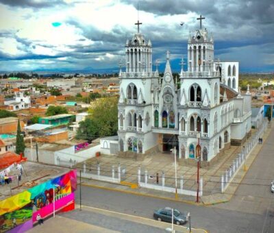 El edificio tiene un diseño neogótico tardío. Foto: Cortesía: Ayto. Huejotzingo