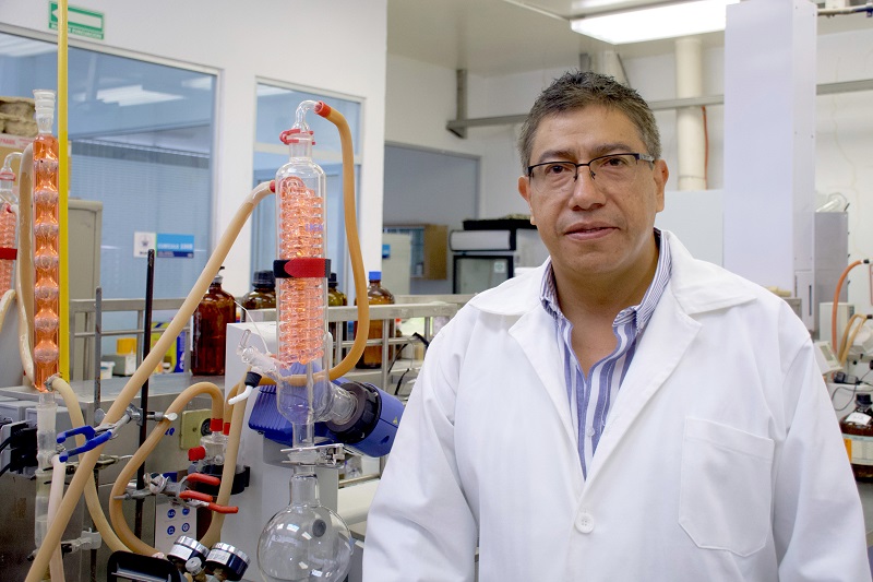 Investigador BUAP sintetiza compuestos químicos con actividad farmacológica. (Especial)