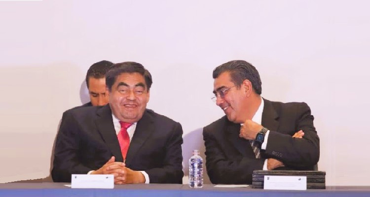 Exigen UPAEP, IBERO y CCE que ASE aclare boquetes financieros de Barbosa