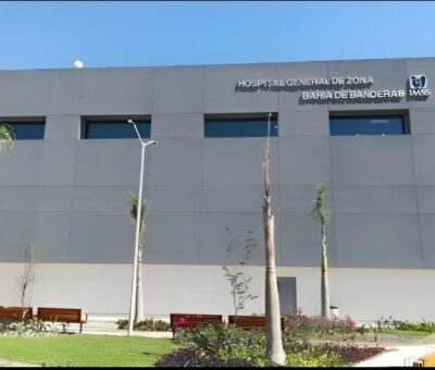 Por el hospital de Bahía de Banderas, en Nayarit, operado igualmente por el IMSS, la empresa recibía del erario 585 millones al año, y el contrato total alcanzaría 15 mil 161 millones. Foto tomada del sitio http://www.imss.gob.mx/prensa / Archivo