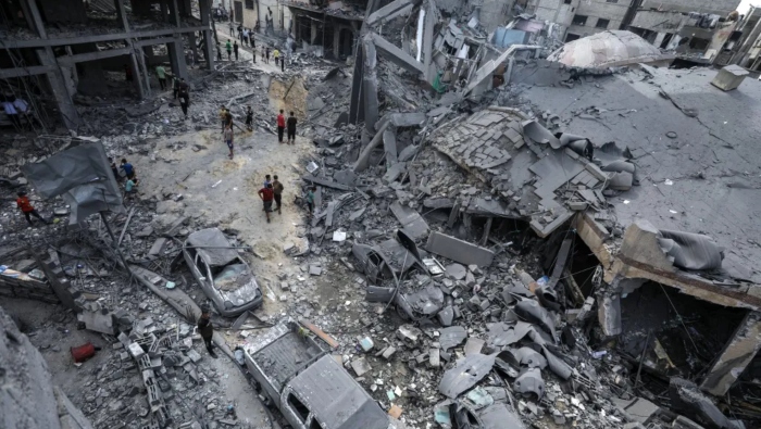 El último sismo se suma al potente terremoto del pasado sábado, el cual dejó más de 2,400 personas fallecidas. | Foto: EFE