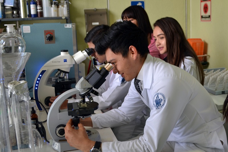 Facultad de Medicina BUAP firma convenio de colaboración con la Academia Nacional de Medicina. (Fotos: BUAP)