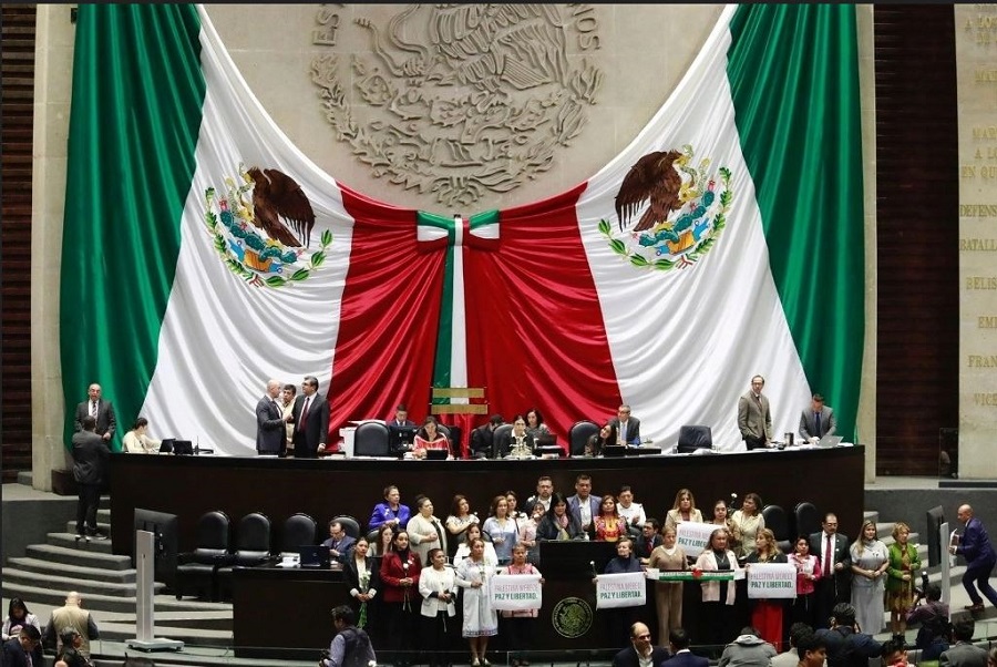 Sala de sesiones de la Cámara de Diputados. Foto Luis Castillo