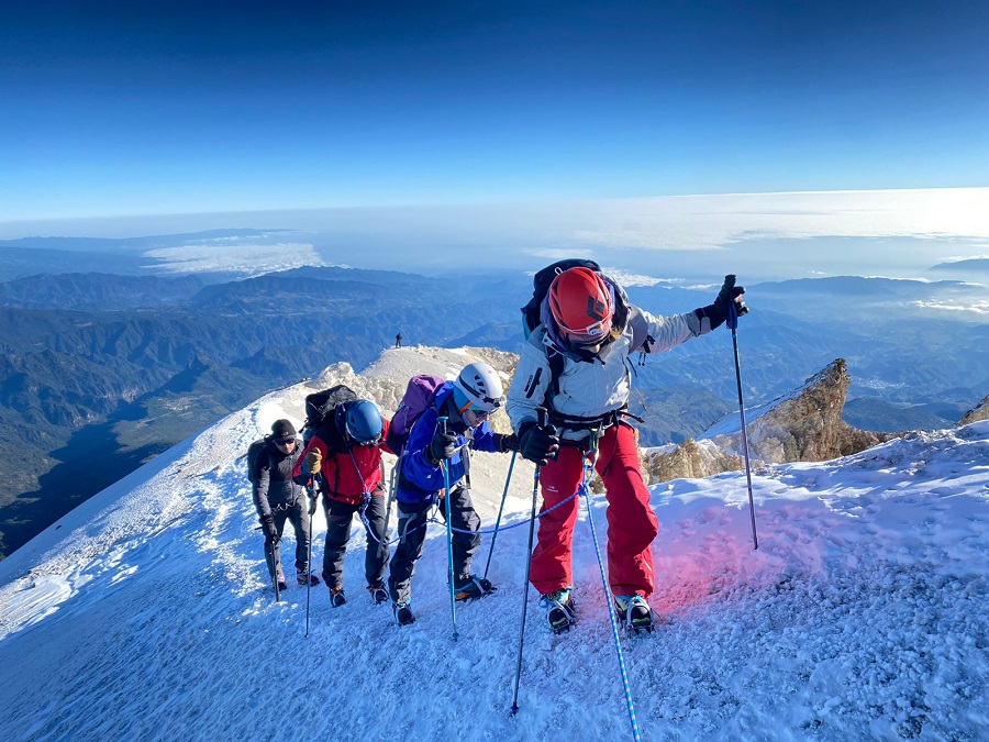 La cumbre del “Citlaltepetl” o Pico de Orizaba. (Especial)