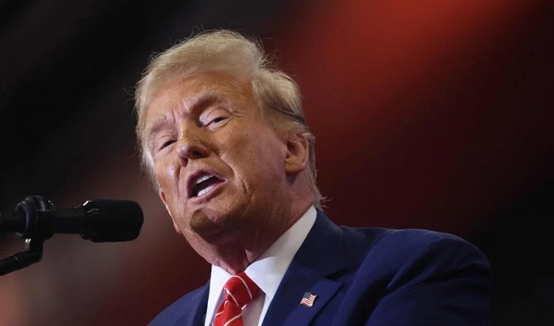 El ex Presidente Donald Trump durante un evento de campaña en Clinton, Iowa, el 6 de enero del 2024. Crédito: AFP.