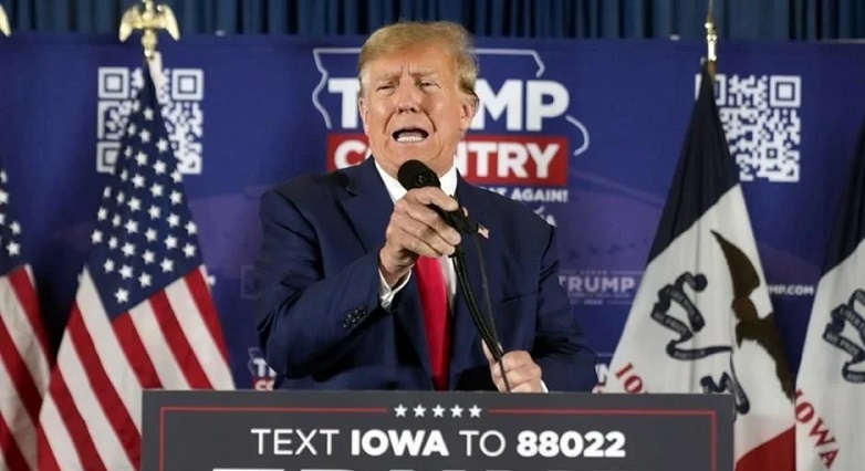La Suprema Corte de EU decidirá si Donald Trump puede ser excluido de la boleta electoral en 2024 por su papel en la insurrección. Crédito: AP