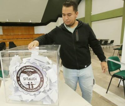 Un total de 3 mil 090 trabajadores votaron en contra de la propuesta. Foto: Erik Guzmán | El Sol de Puebla