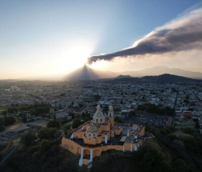 El semáforo del Popocatépetl sigue en amarillo fase dos. (Especial)