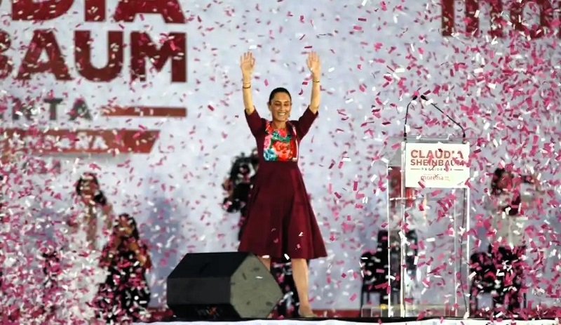 La candidata de Sigamos Haciendo Historia, Claudia Sheinbaum durante el arranque de la campaña presidencial. Foro José Antonio López