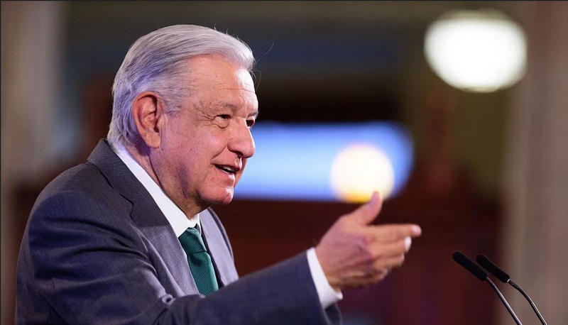 Andrés Manuel López Obrador, durante La mañanera en Palacio Nacional de la Ciudad de México (México). PRESIDENCIA DE MÉXICO (EFE)