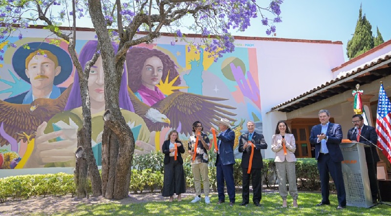 La UDLAP realiza mural conmemorativo al bicentenario de la relación bilateral entre México y Estados Unidos. (UDLAP)