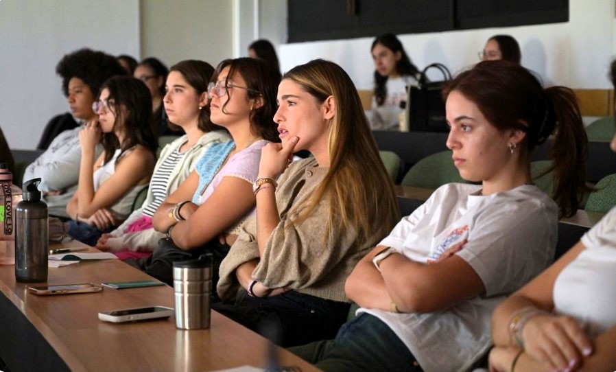 Estudiantes de la UDLAP parte del encuentro híbrido SDN Next Gen Conference 2024. (Especial)