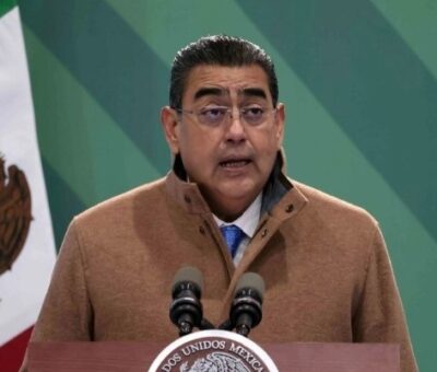 El gobernador de Puebla, Salomón Céspedes Peregrina, aseguró que "no duda del dicho" de campesinos por presunta extorsión de funcionarios de gobierno, pero exigió pruebas. Foto Cuartoscuro / Archivo