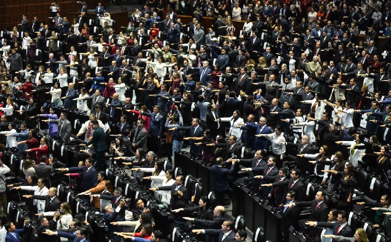 Otro golpe más a la oposición: Morena, PV y PT coordinarán la Jucopo. Mario Jasso/Cuartoscuro