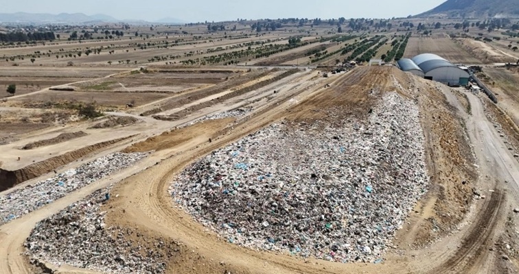 Habitantes de comunidades de San Pedro Cholula rechazaron los planes de reabrir el relleno sanitario