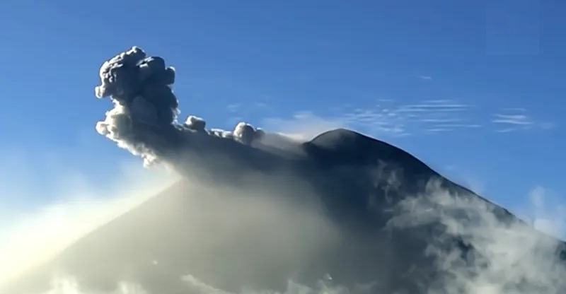 Popocatépetl, en semáforo Amarillo Fase 2