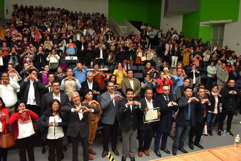 En la BUAP se inaugura el Décimo Encuentro Intercultural con motivo del Día Internacional de las Lenguas Indígenas. (Especial)