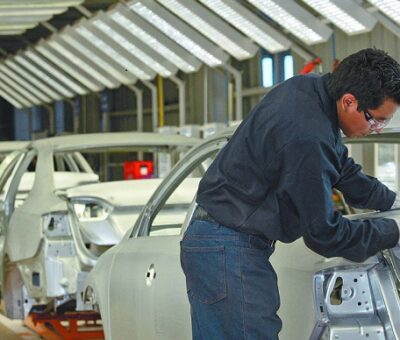 La industria automotriz sería una de las más afectas, junto con los electrodomésticos con los aranceles al acero. Foto: Reuters