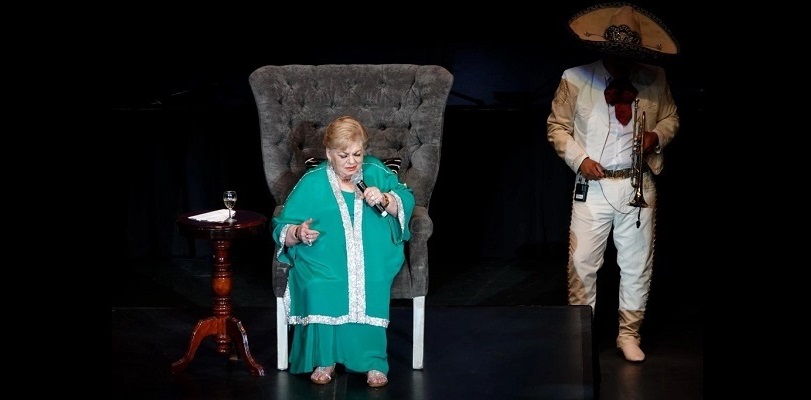 Paquita la del Barrio, hace un año, en su concierto "Juntos. La última parada", realizado en el Auditorio Nacional. Foto Cuartoscuro.