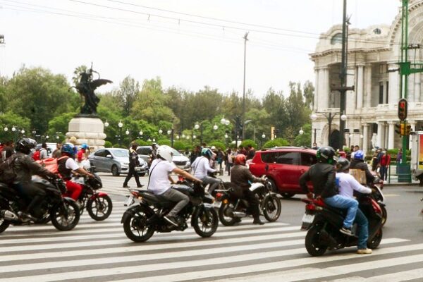 Mejorar la seguridad en el autotransporte, sugieren expertos Mejorar la seguridad en el autotransporte, sugieren expertos. (UNAM)