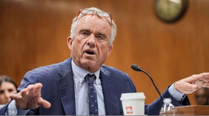 El secretario de Salud, Robert F. Kennedy Jr., en una comparecencia en el Senado el pasado 20 de mayo. Ken Cedeno (REUTERS)