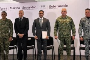 Autoridades federales informaron el desmantelamiento de una red criminal dedicada al robo y comercialización ilícita de hidrocarburo en CDMX, Edomex y Querétaro. Crédito: Nadia Rosales