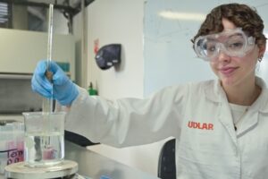 La Licenciatura en Nanotecnología e Ingeniería Molecular de la UDLAP recibe reacreditación de la Royal Society of Chemistry
